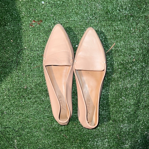 J.Crew Cream Topped Toe Flats Size 7 - Picture 2 of 4